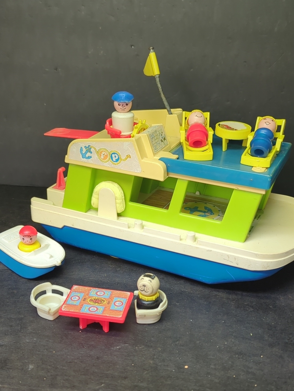 #17- Vintage Fisher Price Little People 1972‎ #985 Happy House Boat + Figures